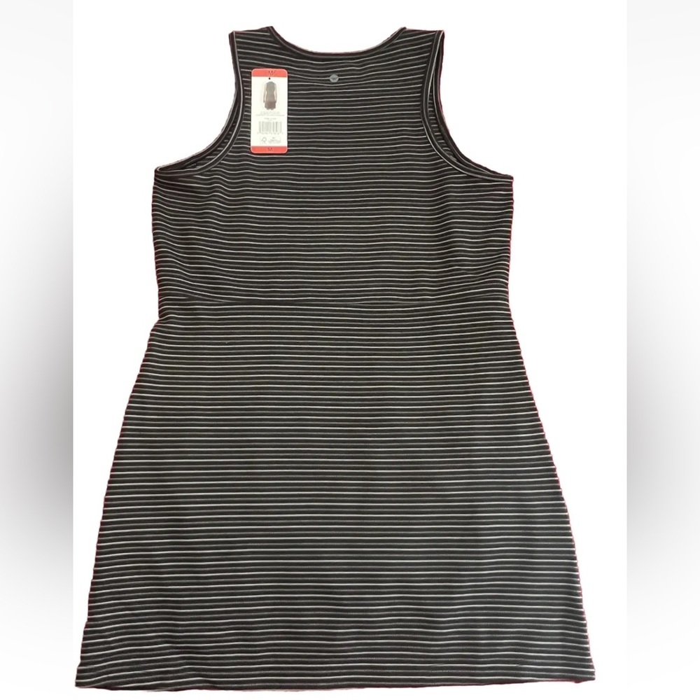 Black Sleeveless Dress W/Pockets Stretch Casual  HI TEC NEW